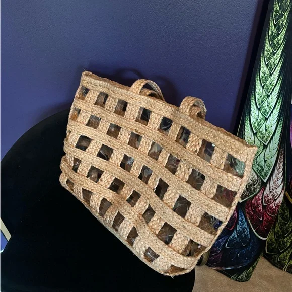 Shiraleah Jute Tote - Picture 4 of 5
